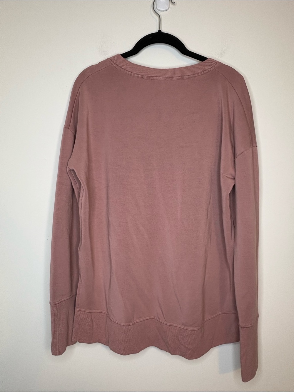 Athleta Women's Dusty Rose Pullover Crewneck Sweatshirt Size Medium - Picture 2 of 7